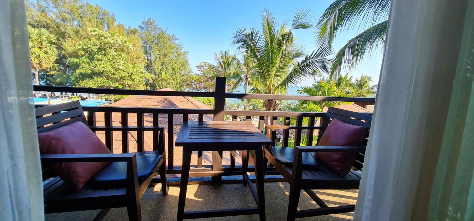 Chidlom Resort Haad Chao Samran Exterior foto